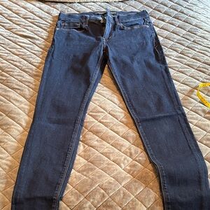 Express mid rise Classic Blue Women's legging Jeans. 4